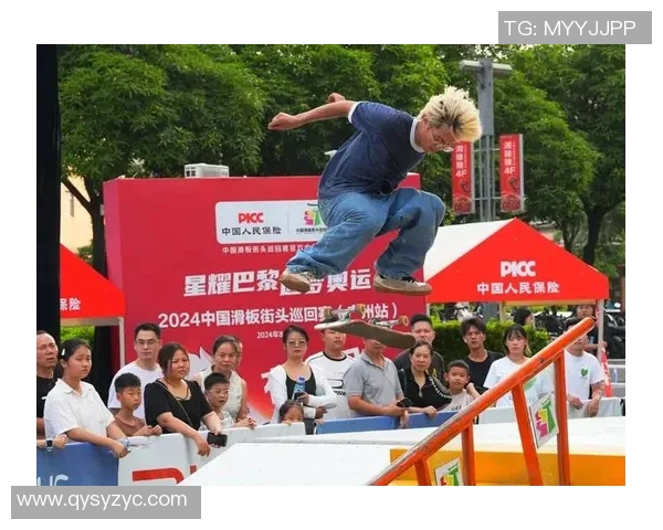 成都滑板队实力崛起荣登全国排行榜第十名展现青春活力与竞技精神 成都滑板队实力崛起荣登全国排行榜第十名展现青春活力与竞技精神