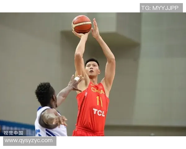 易建联：从篮球场上的传奇到中国体育的标杆人物之路探析