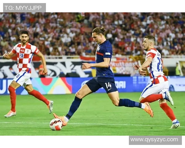 梦十二队挑战法国队展现青春风采力争胜利的精彩对决