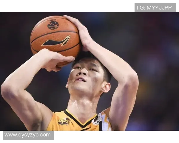 胡金秋:从青涩少年到篮球明星的成长之路与奋斗故事 胡金秋:从青涩少年到篮球明星的成长之路与奋斗故事